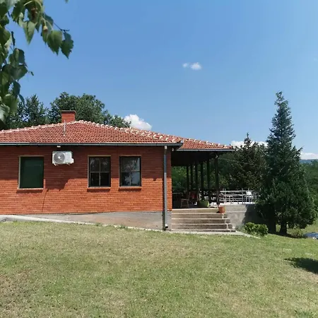 House Official Apartman